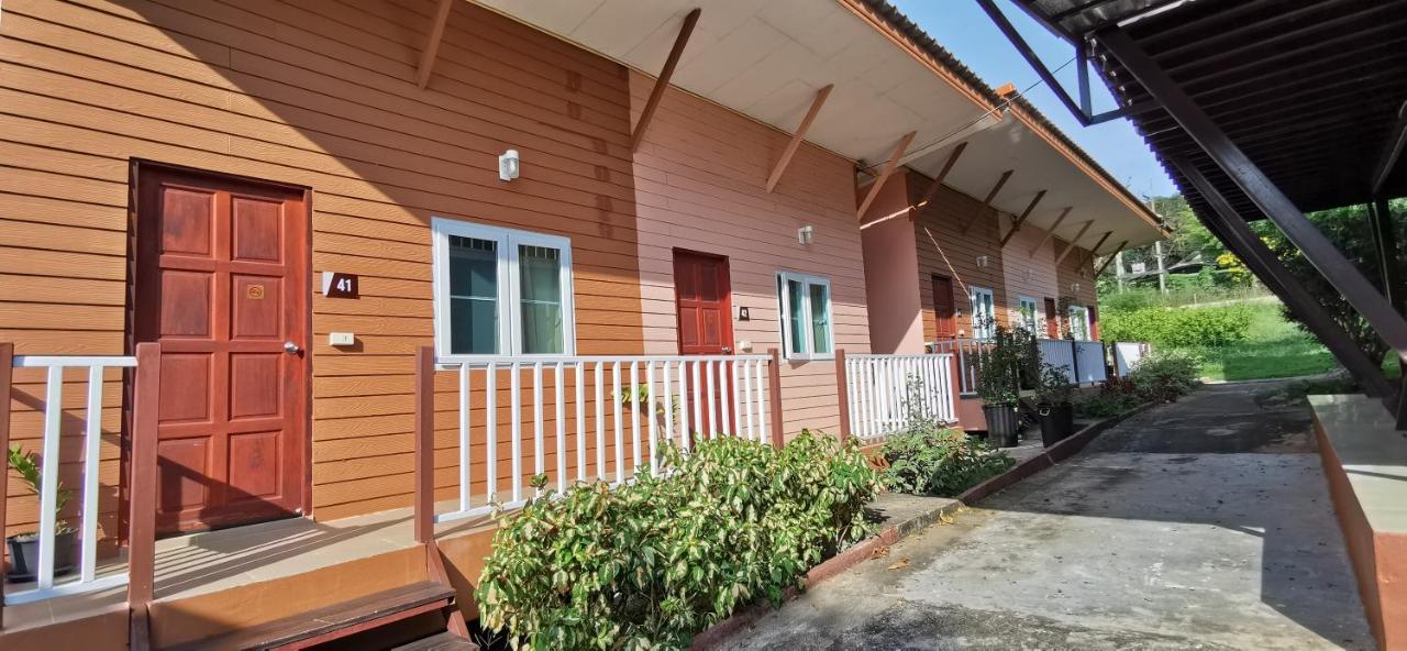 Baan Pordee Homestay Phayayen Exteriér fotografie