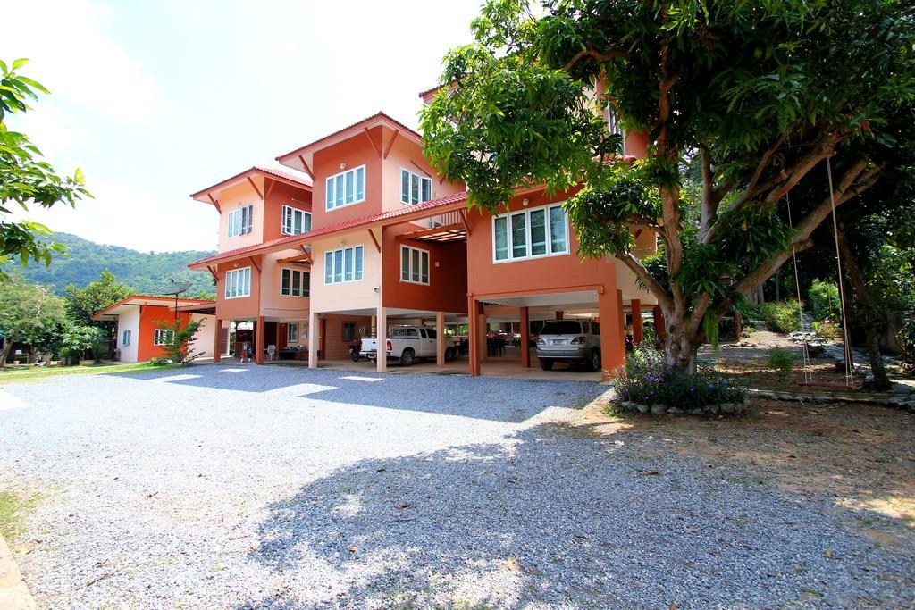 Baan Pordee Homestay Phayayen Exteriér fotografie